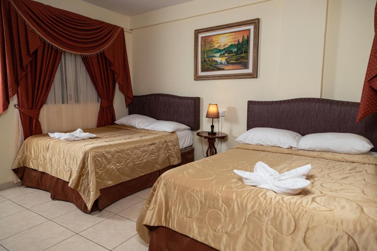 קומאיאגואה Hotel Internacional Palmerola מראה חיצוני תמונה